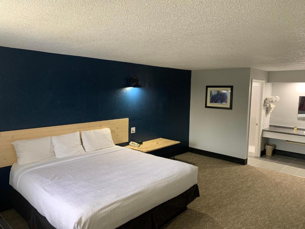 Single Room interior
